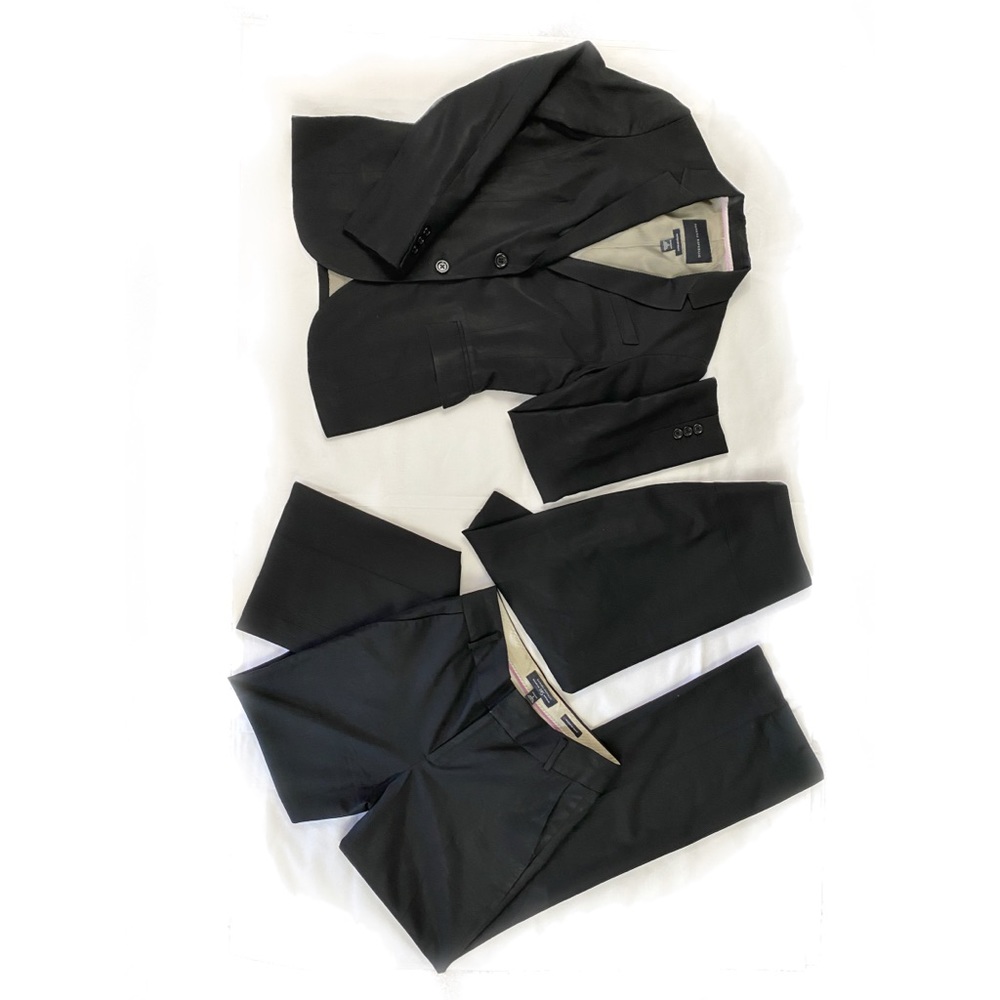 Banana Republic 3pc Suit (Jacket, Skirt, Pant)